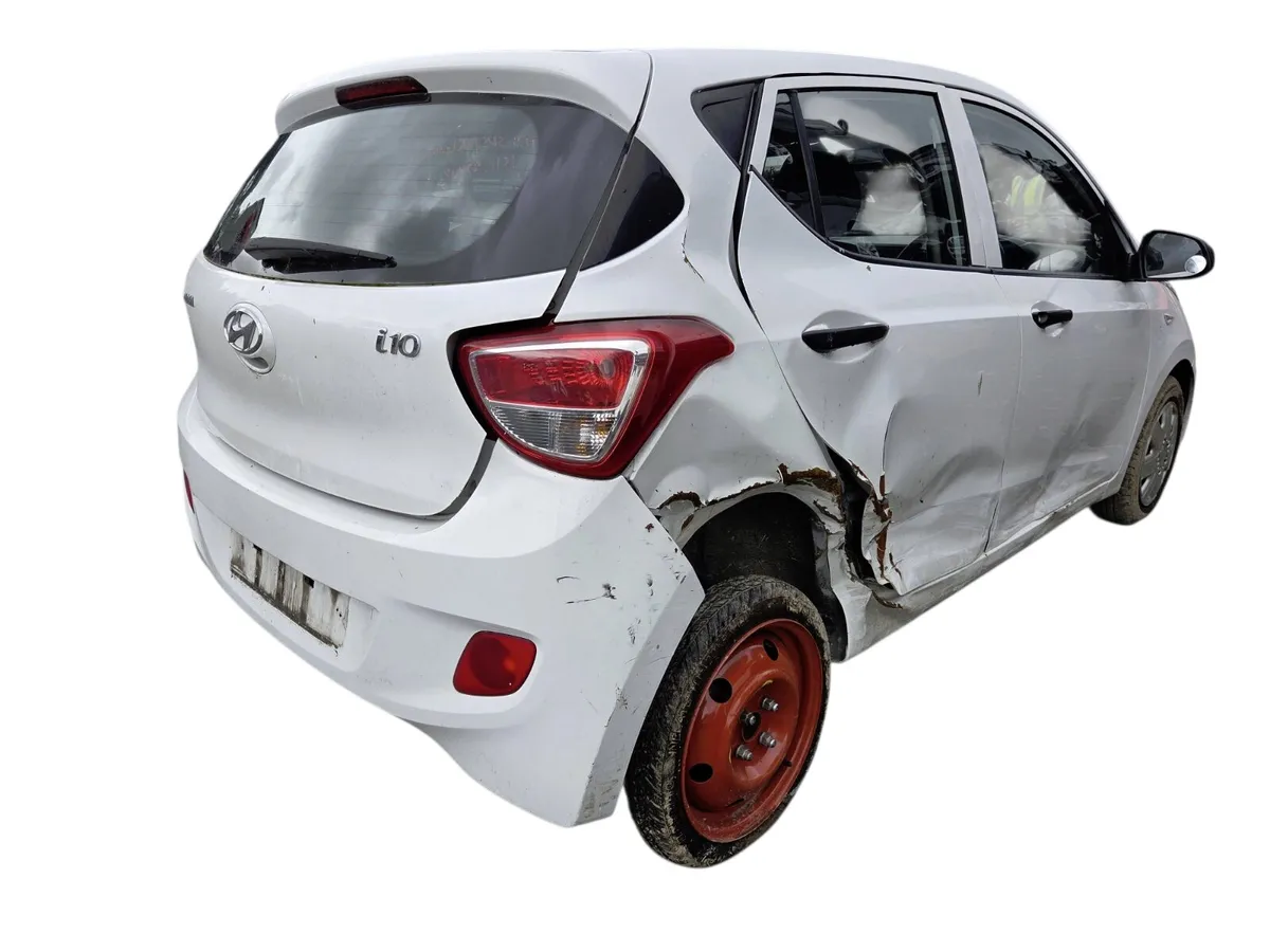 2015 HYUNDAI I10 Breaking/Dismantling - Image 3