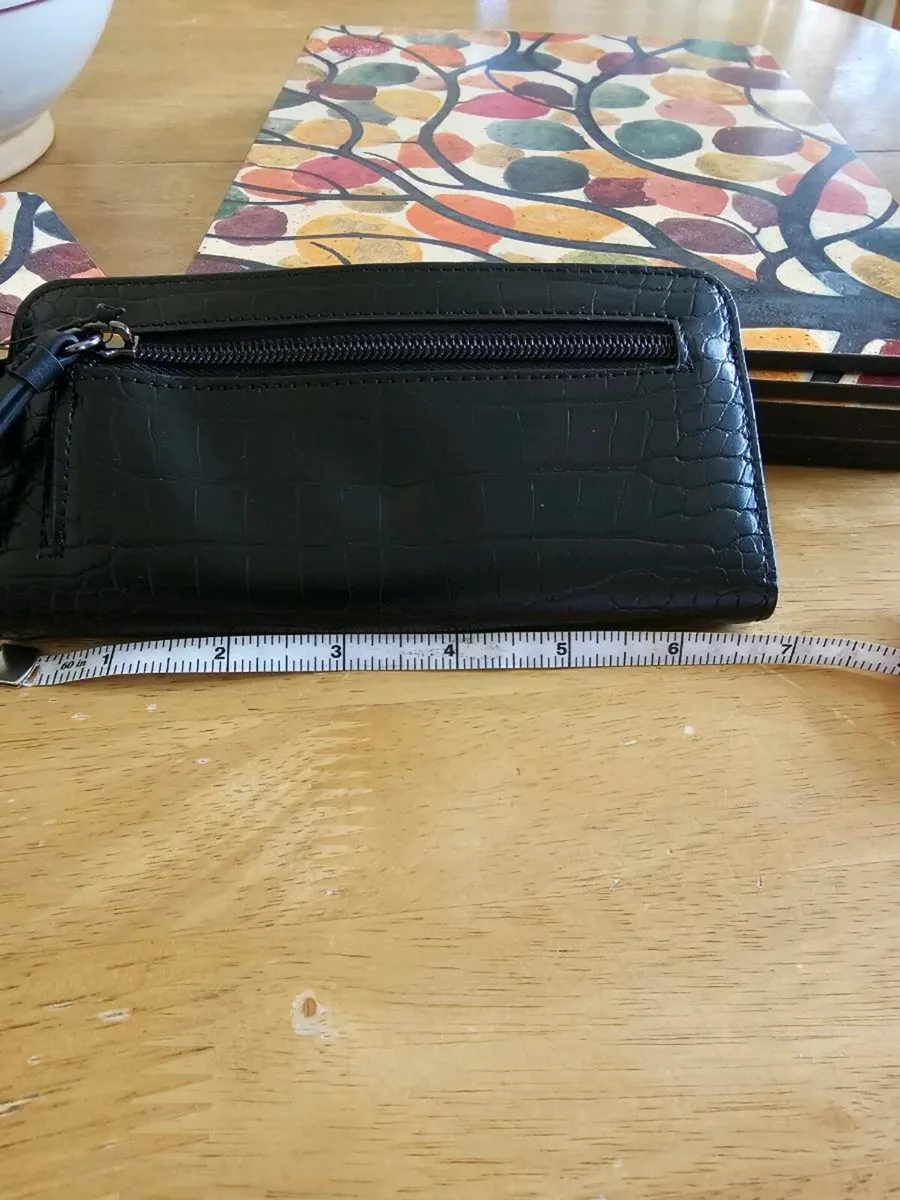 Vera Wang 'Simply Vera' Vegan Leather Purse / NEW - Image 2