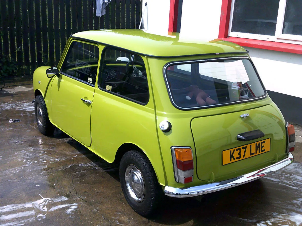 1992  MINI   MR BEAN . - Image 3