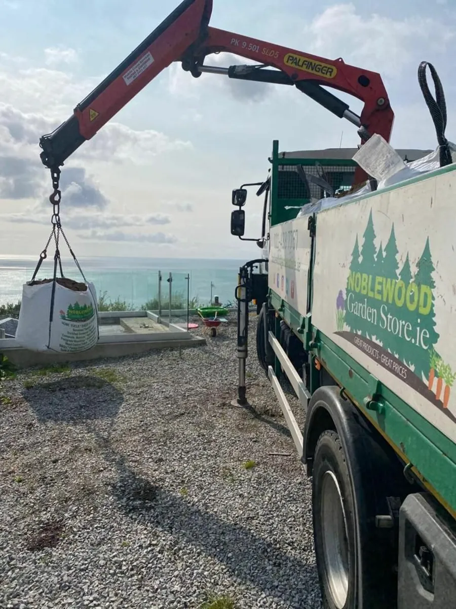 Screened topsoil with added grit and sand - Image 4
