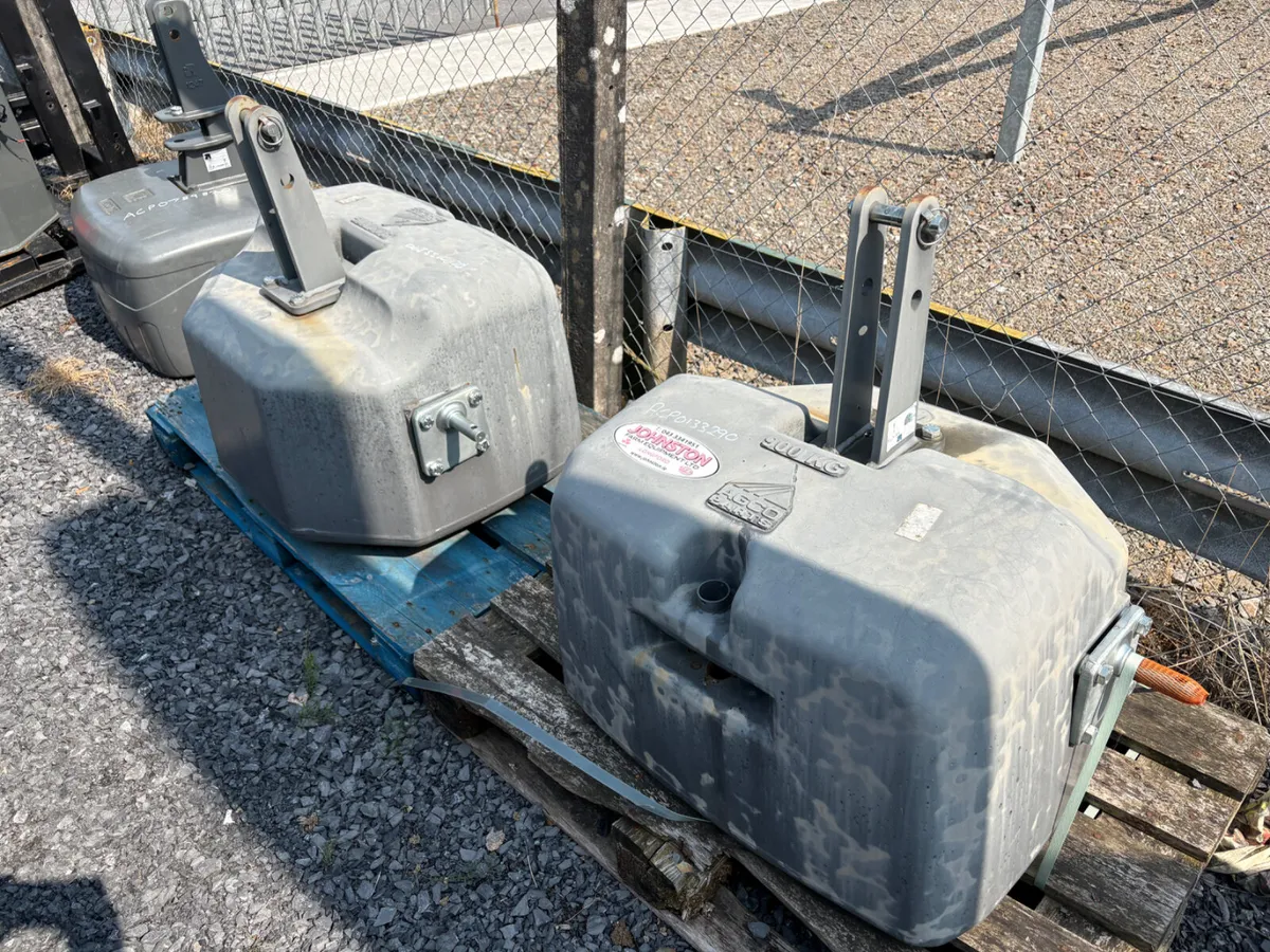 New 900kg Agco Weight Blocks - Image 1