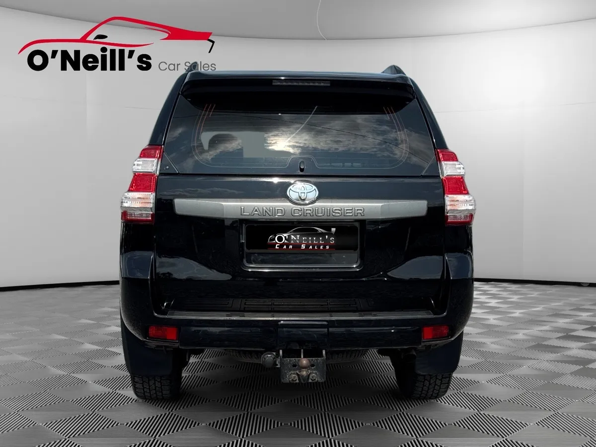 Toyota Land Cruiser 2016 *NO VAT*LWB BUSINESS AUTO - Image 4