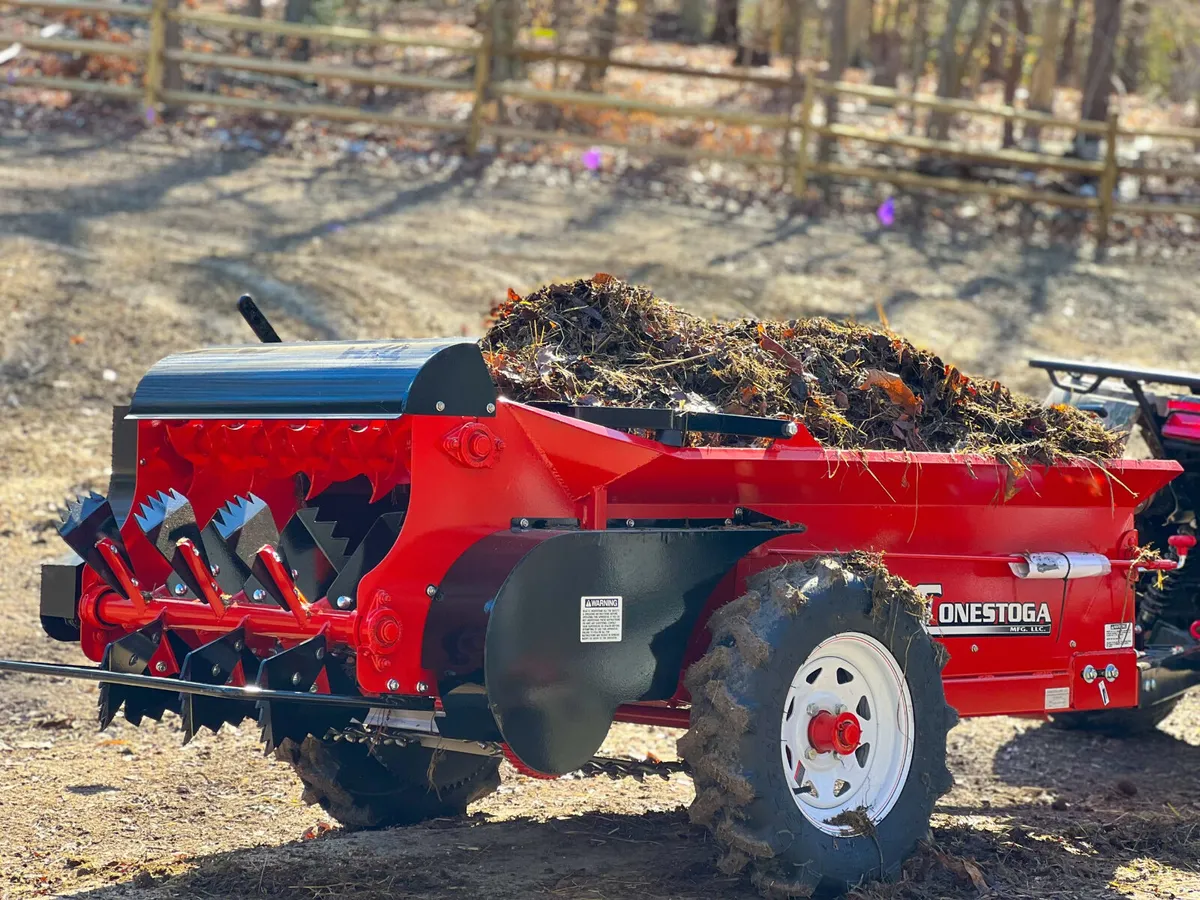 Conestoga ATV Manure Spreader Ground Driven - Image 3