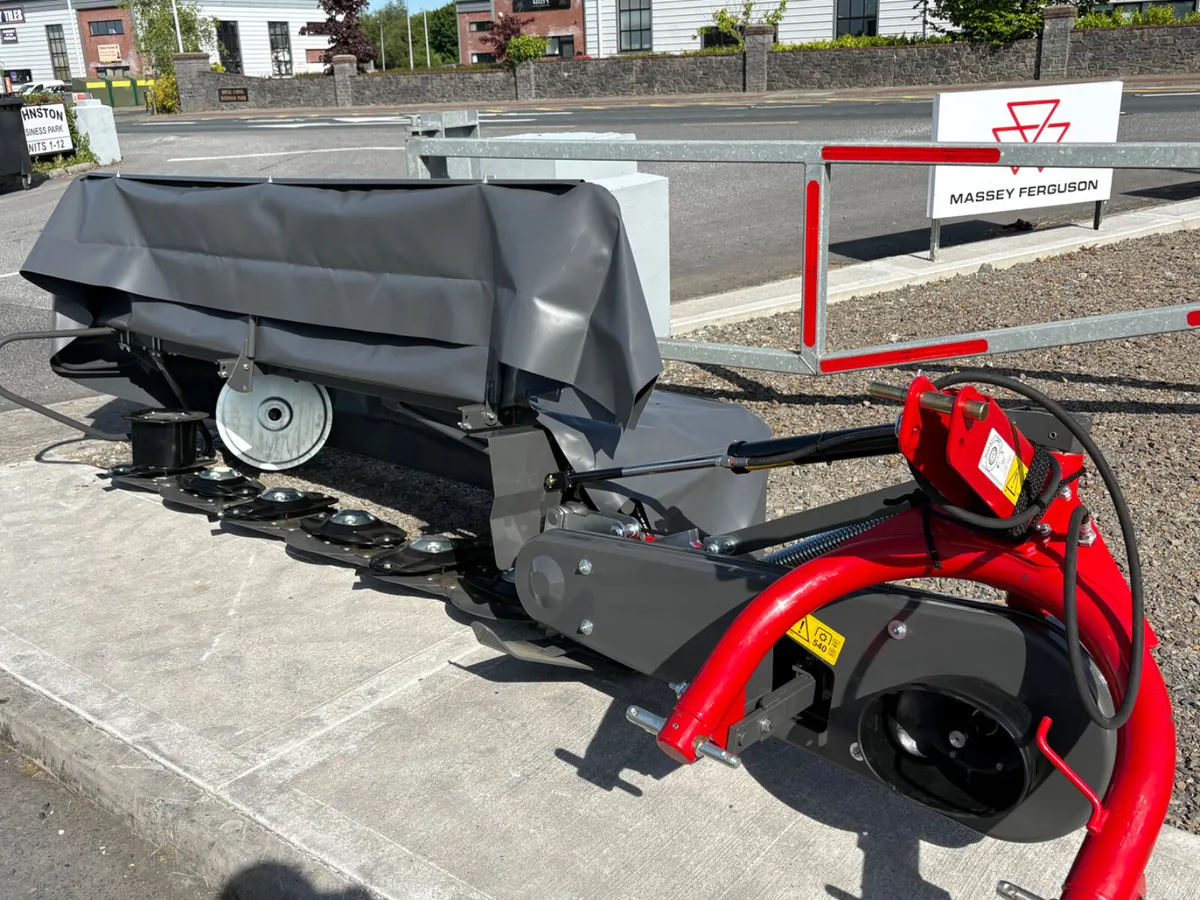 New MF 8ft Disc Mowers - Image 1