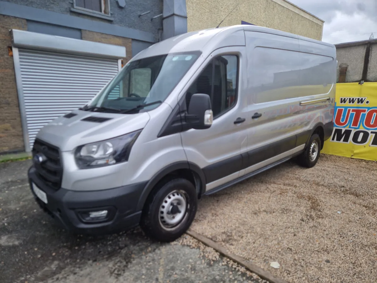 Ford Transit 350L BASE 2021 - Image 3