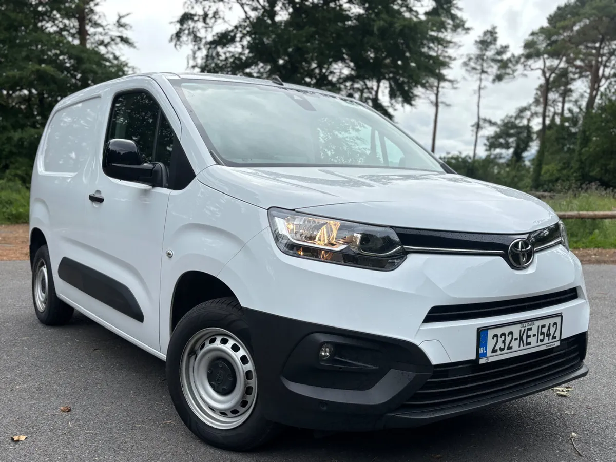 2023 Toyota Proace City Vat Included - Image 1