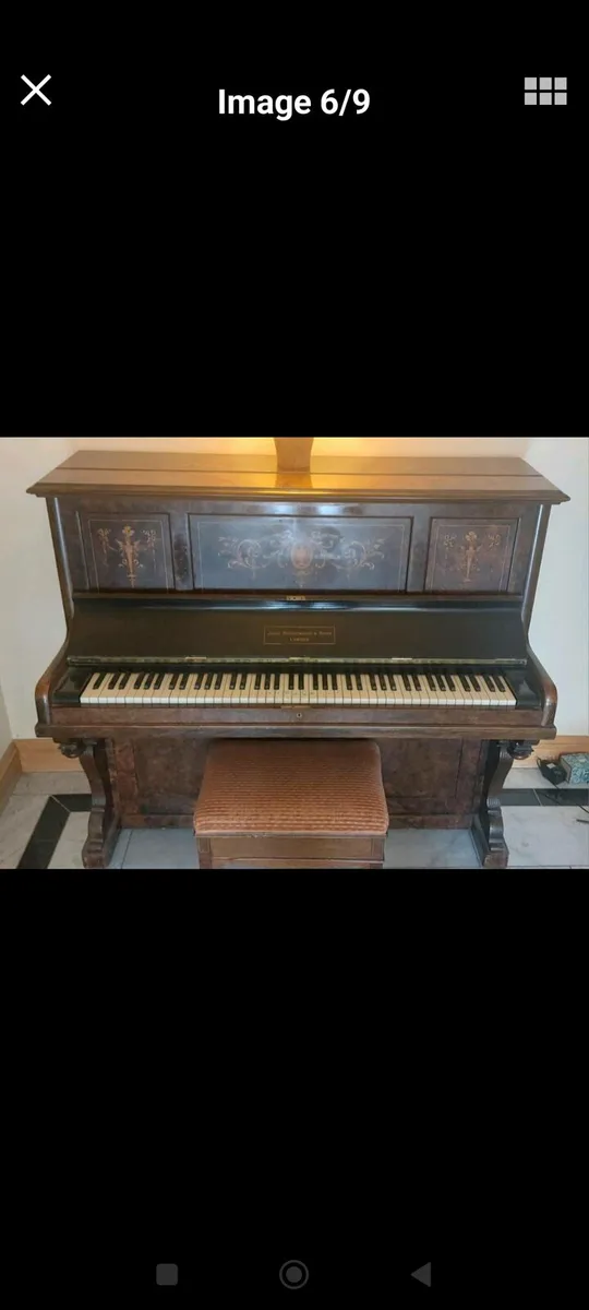 Bar stools and pub furniture - Image 2