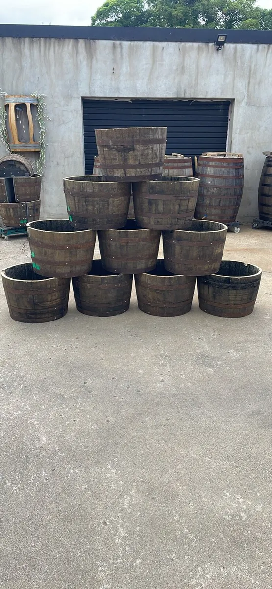 Whiskey barrels - Image 4