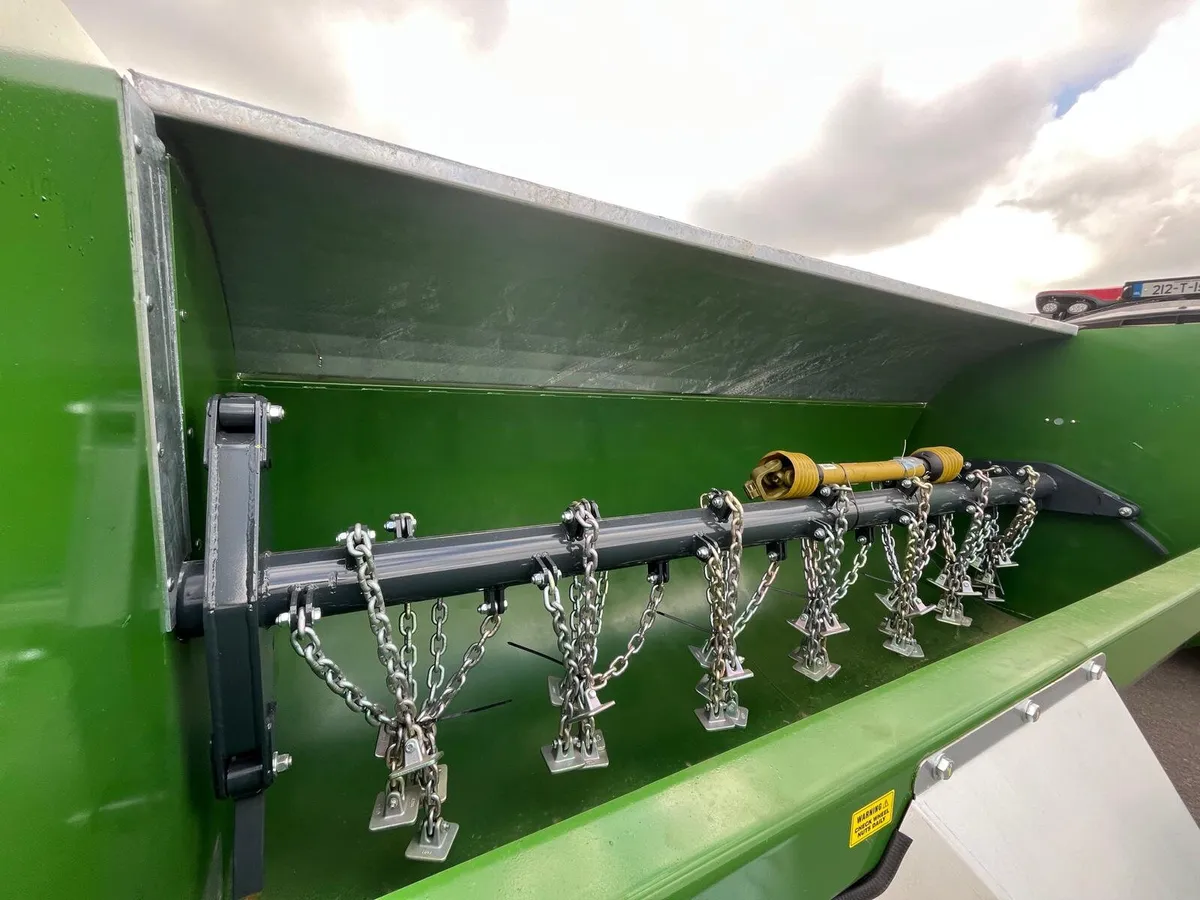 Spreadpoint Rotary Muckspreader - Image 3