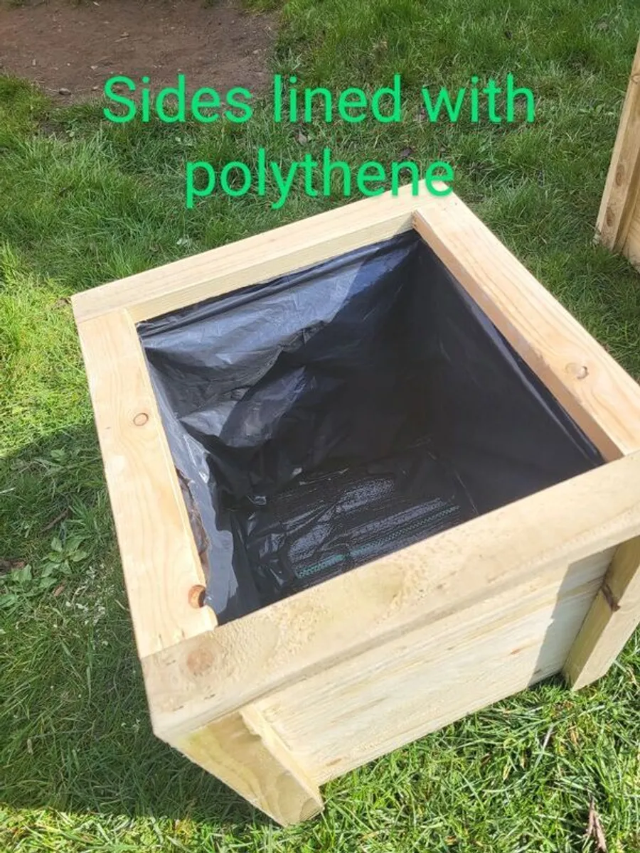 Small wooden Planters flower planter raised plante - Image 4