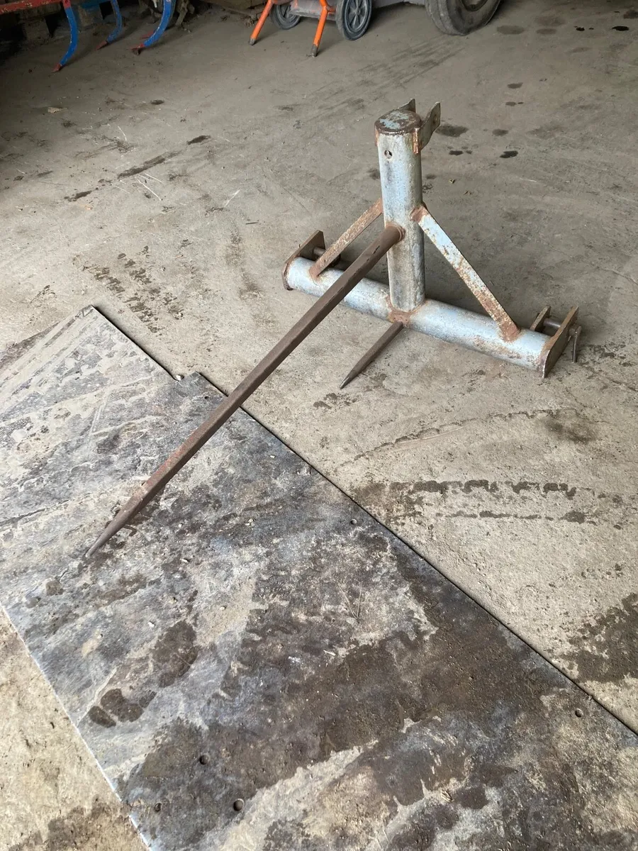 Bale spike - Image 4