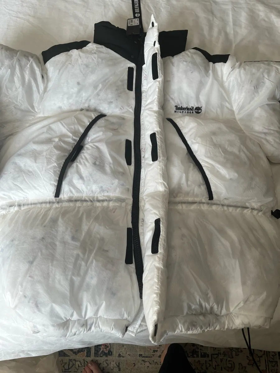 Unisex, Hilfiger X Timberland  puffer jacket.NWT - Image 3