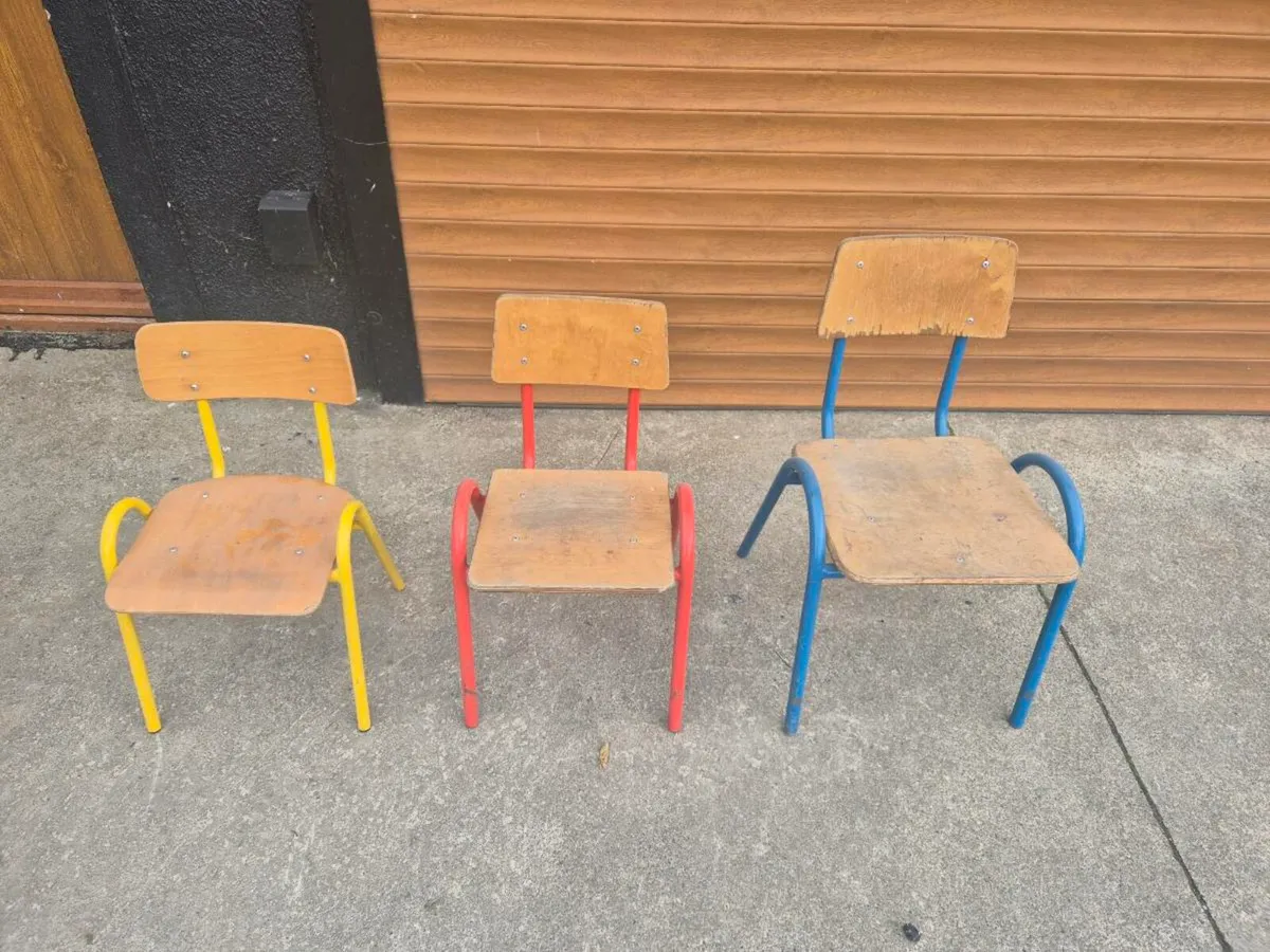 School chairs - Image 1