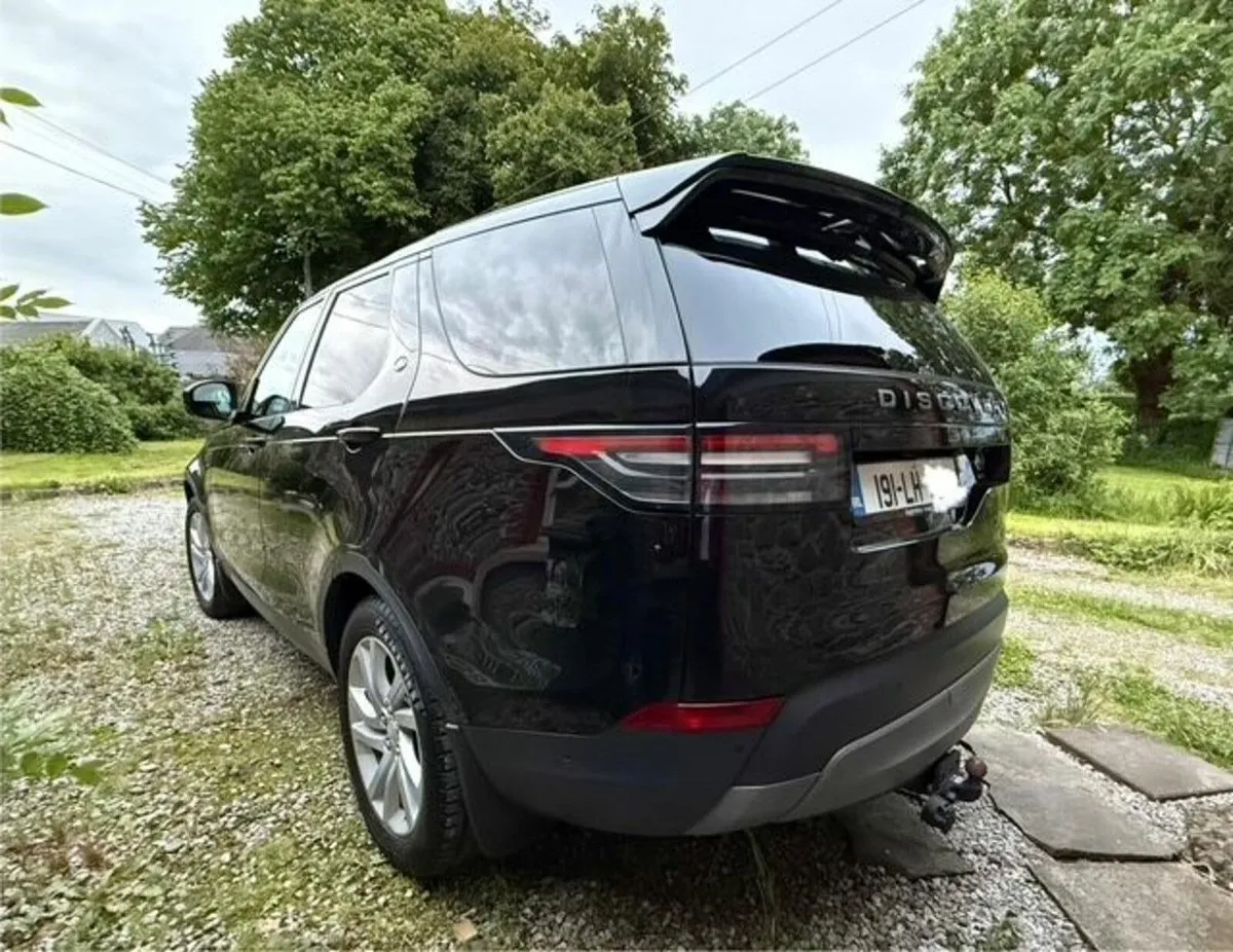 Land Rover Discovery 2019 - Image 2