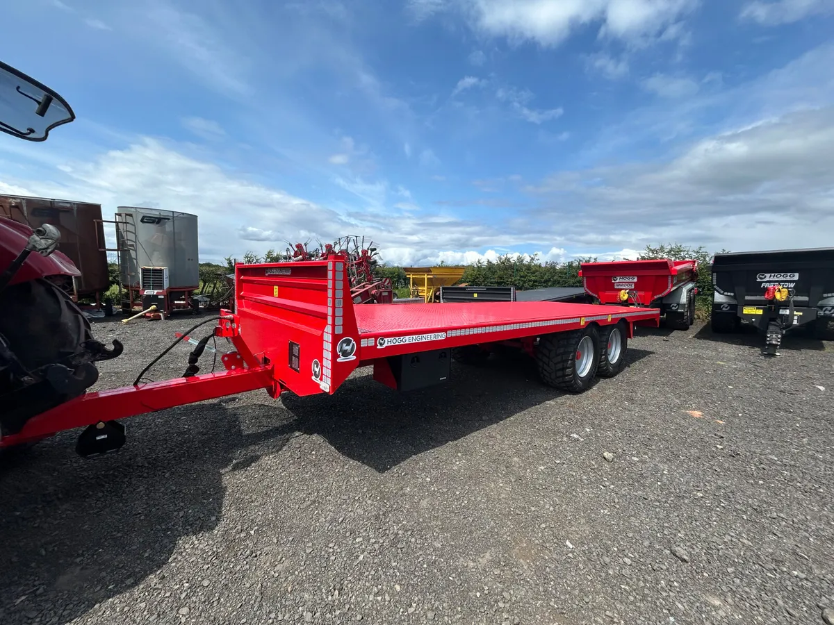 24ft bale Trailer - Image 1