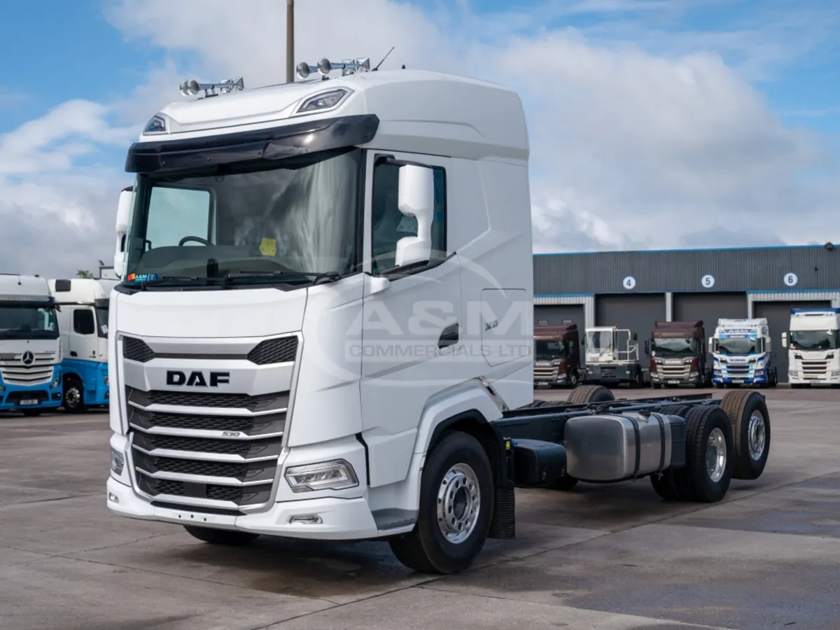 2025 DAF XG 530 CHASSIS CAB 26 TONNE 6X2 - Image 3
