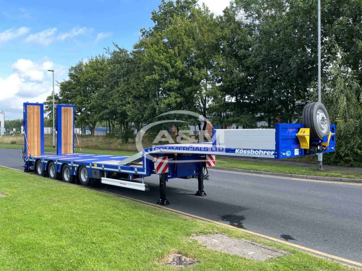 2025 KASSBOHRER LOW LOADER 4 AXLE FIXED BED - Image 1
