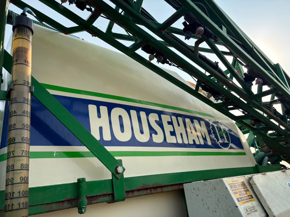 2003 Houseman 3000 Sprayer - Image 3
