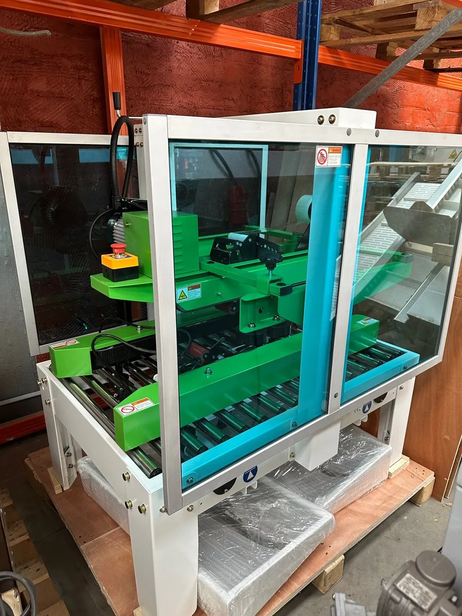 Tape Sealer Tape Sealing Machine Box Taper NEW - Image 1