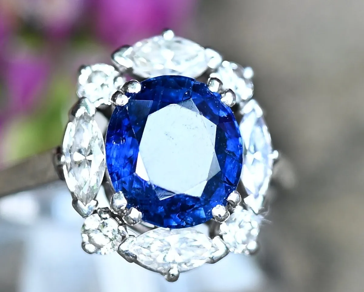 Vintage Mellerio Sapphire & Diamond Ring  Platinum - Image 3