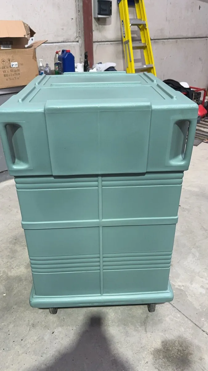 CAMBRO ULTRA CAMCART UPC1600 - Image 2