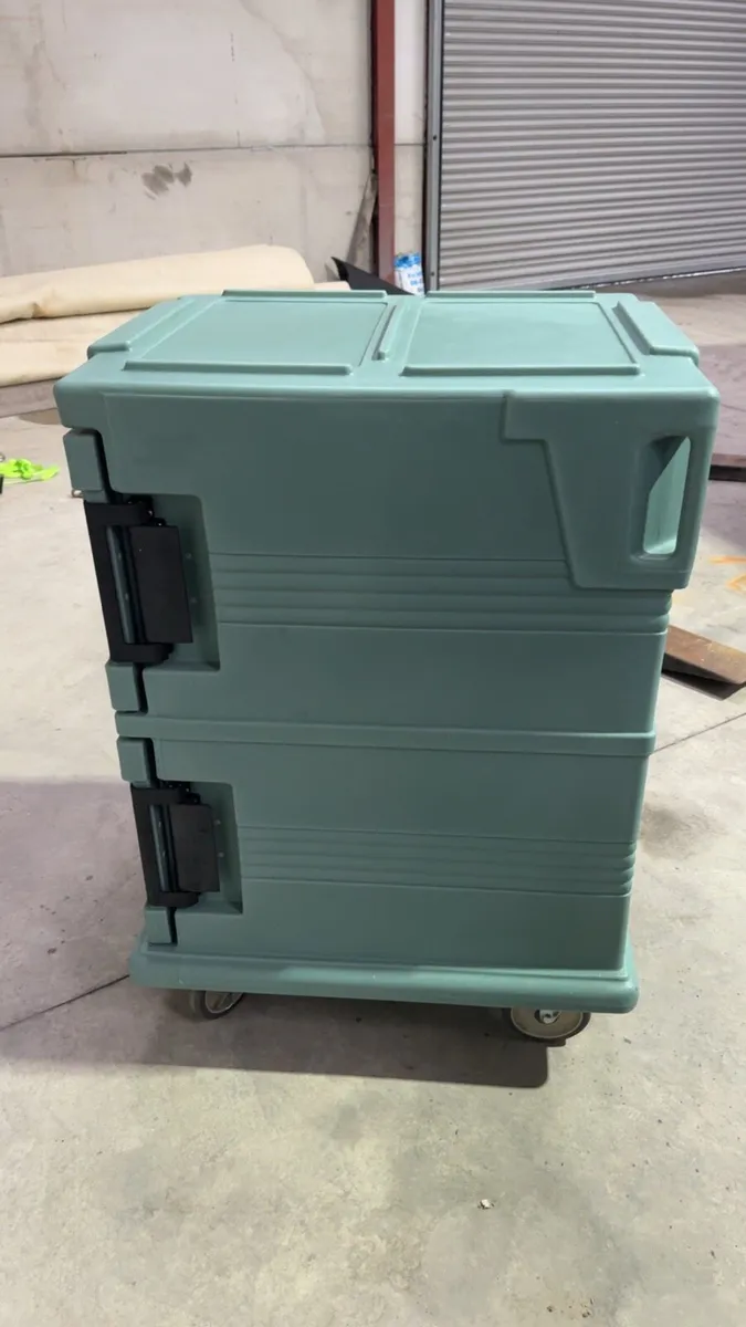 CAMBRO ULTRA CAMCART UPC1600 - Image 3