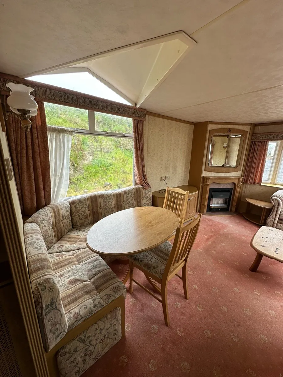 Willerby Granada 37 x 12 x 2 (Mint) - Image 3