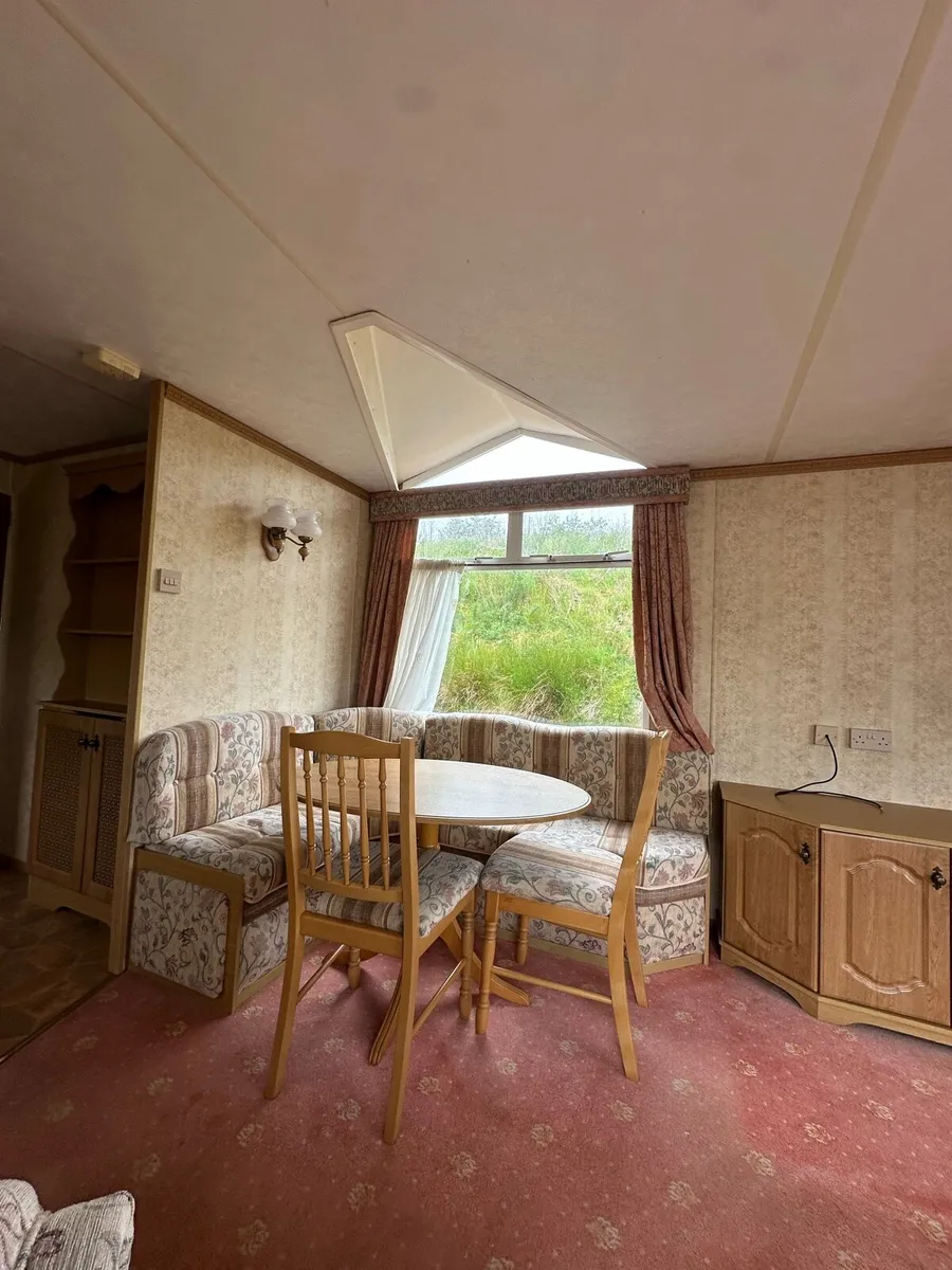 Willerby Granada 37 x 12 x 2 (Mint) - Image 4