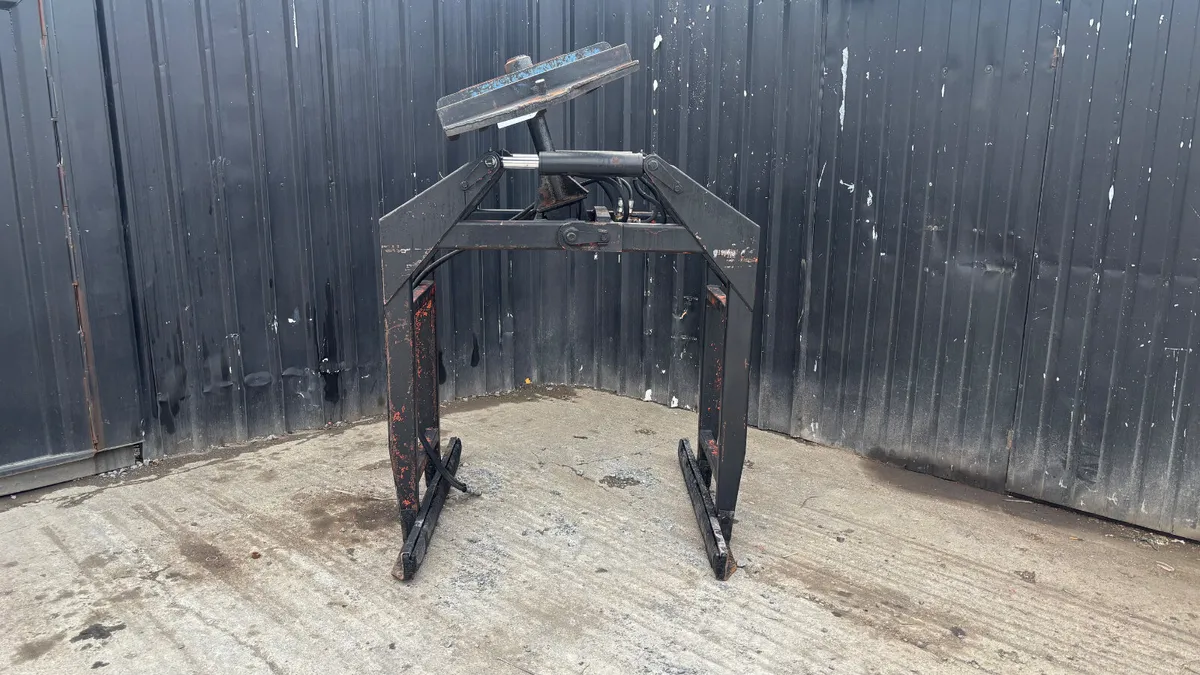 Hydraulic Block Grab for Telehandler - Image 2