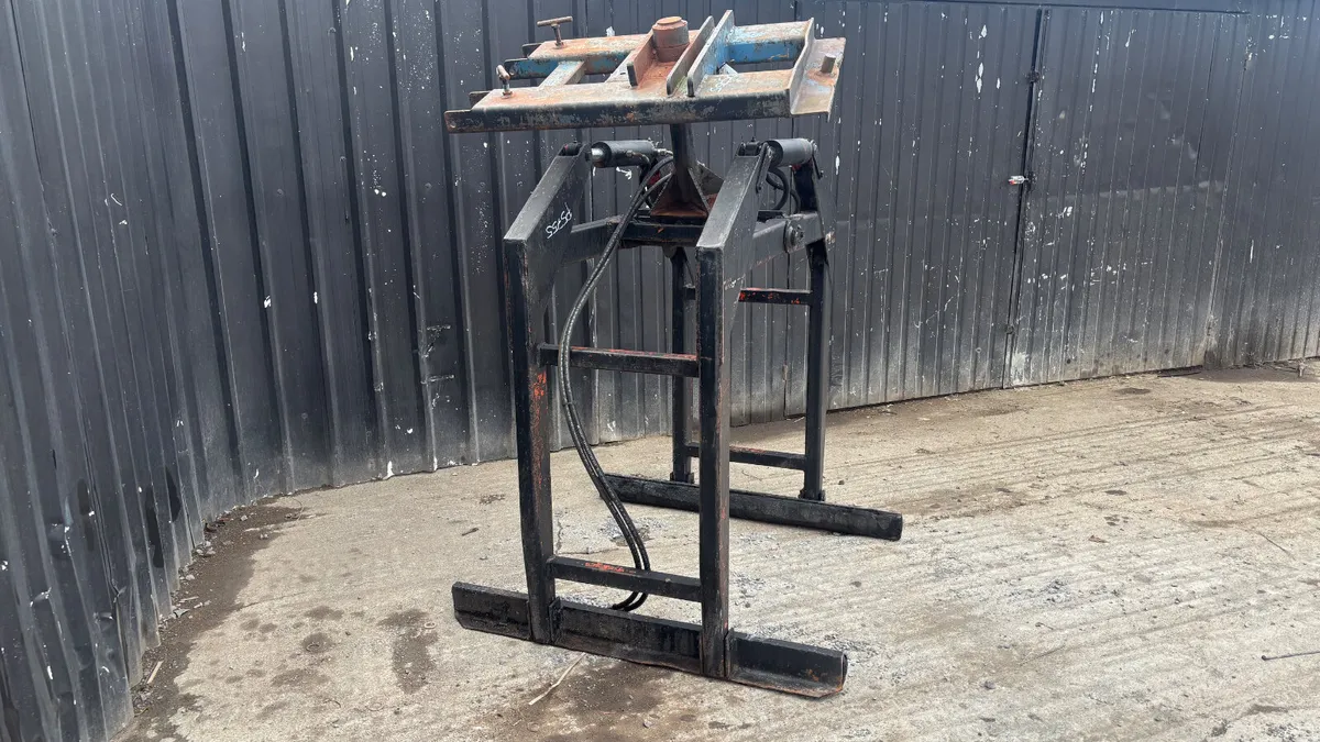 Hydraulic Block Grab for Telehandler - Image 4