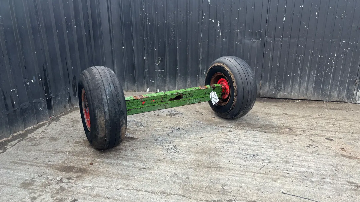 Super-Single Axle - Image 1