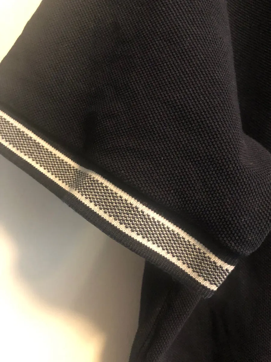 Hugo boss top - Image 3