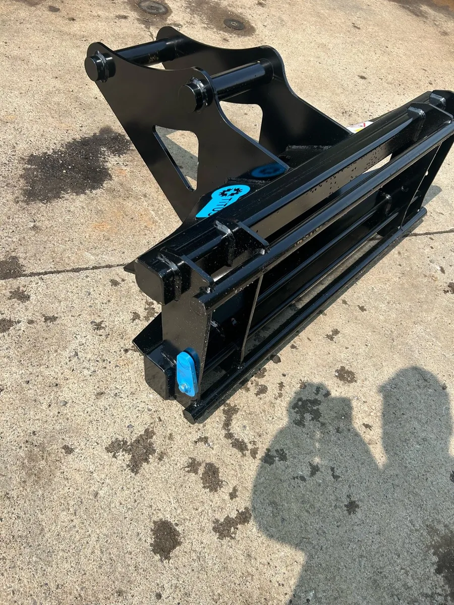 Titus Euro head adaptors for 13 tonne machine 65mm - Image 1