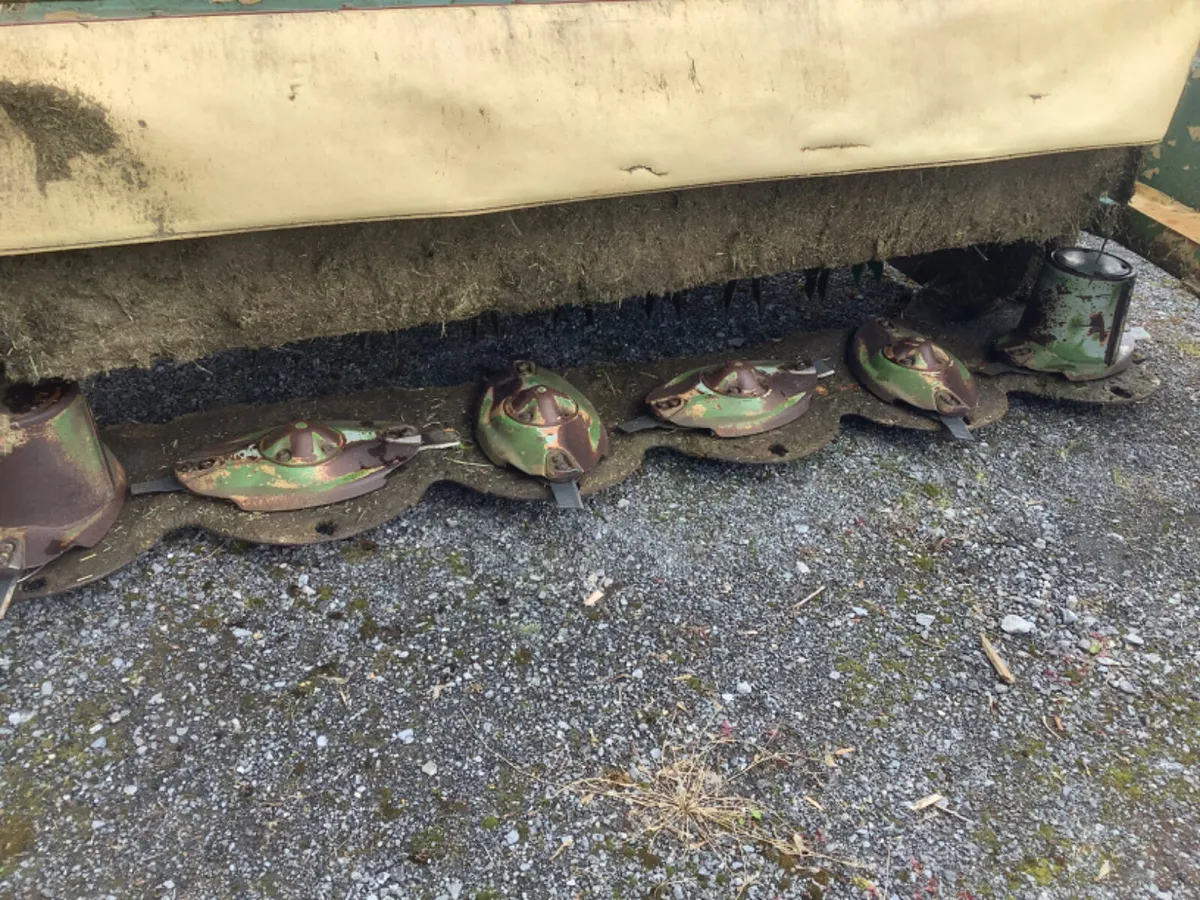 Front mower - Image 4