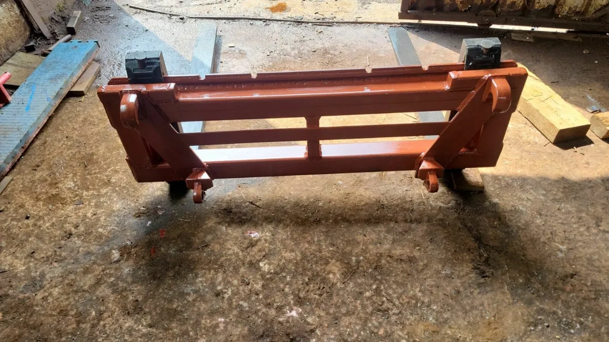 Fork lift Pallets  fitted with Euro Brackets - Image 3