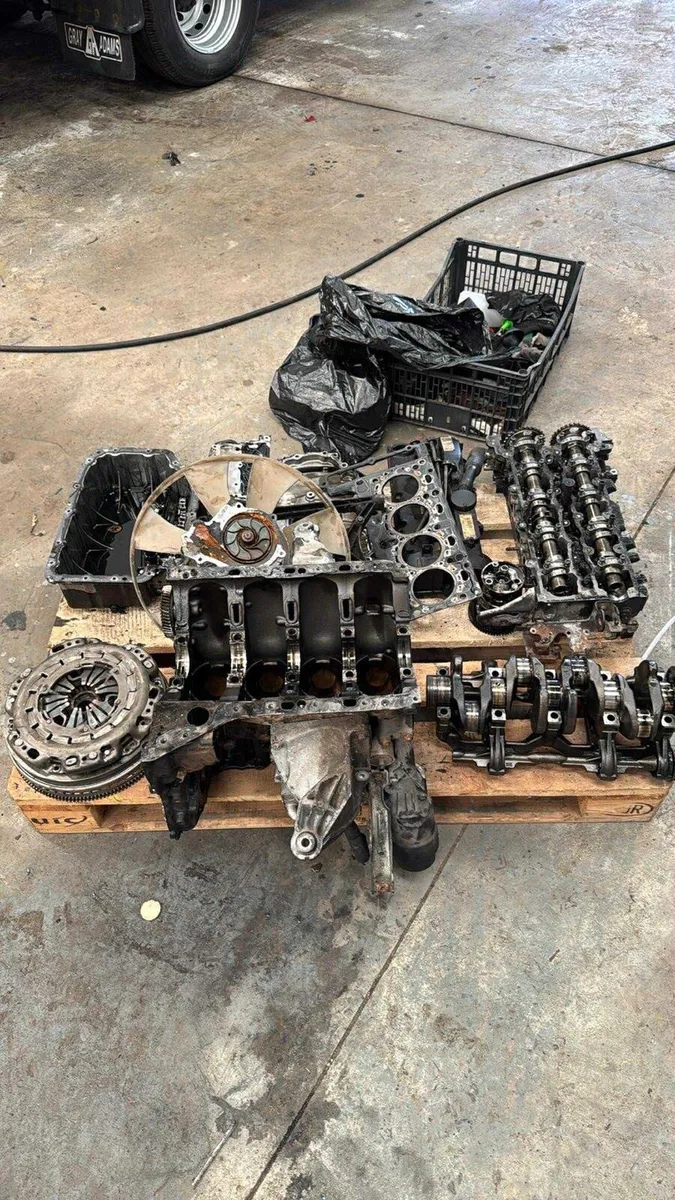 Mercedes sprinter engine and parts - Image 2