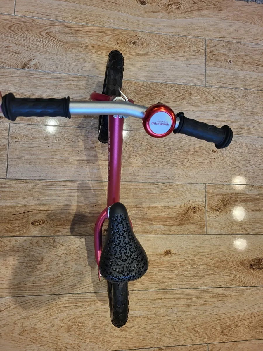 Cruzee Ultralite Balance Bike 12 - Image 2