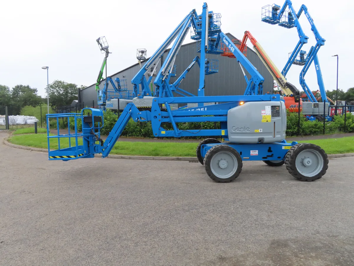 Genie Z 45/25 Boom Lift Articulated Fully Refurb - Image 1