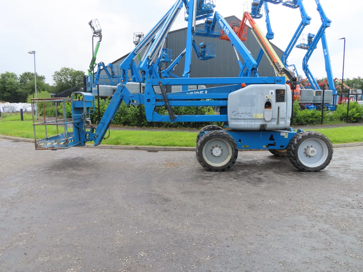 Genie Z 45/25 Boom Lift Articulated - Image 1