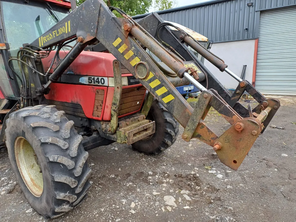 Rossmore Loader - Image 1