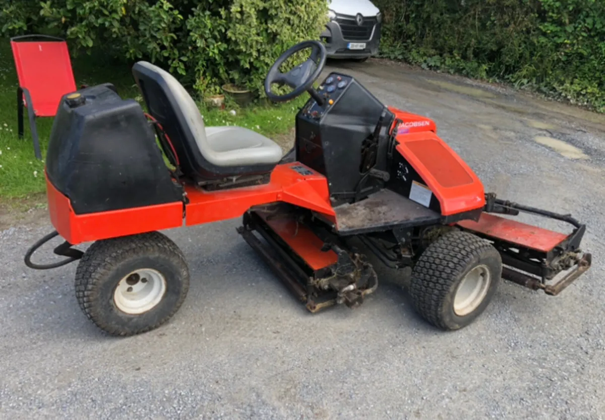 Jacobsen lawn mower - Image 1