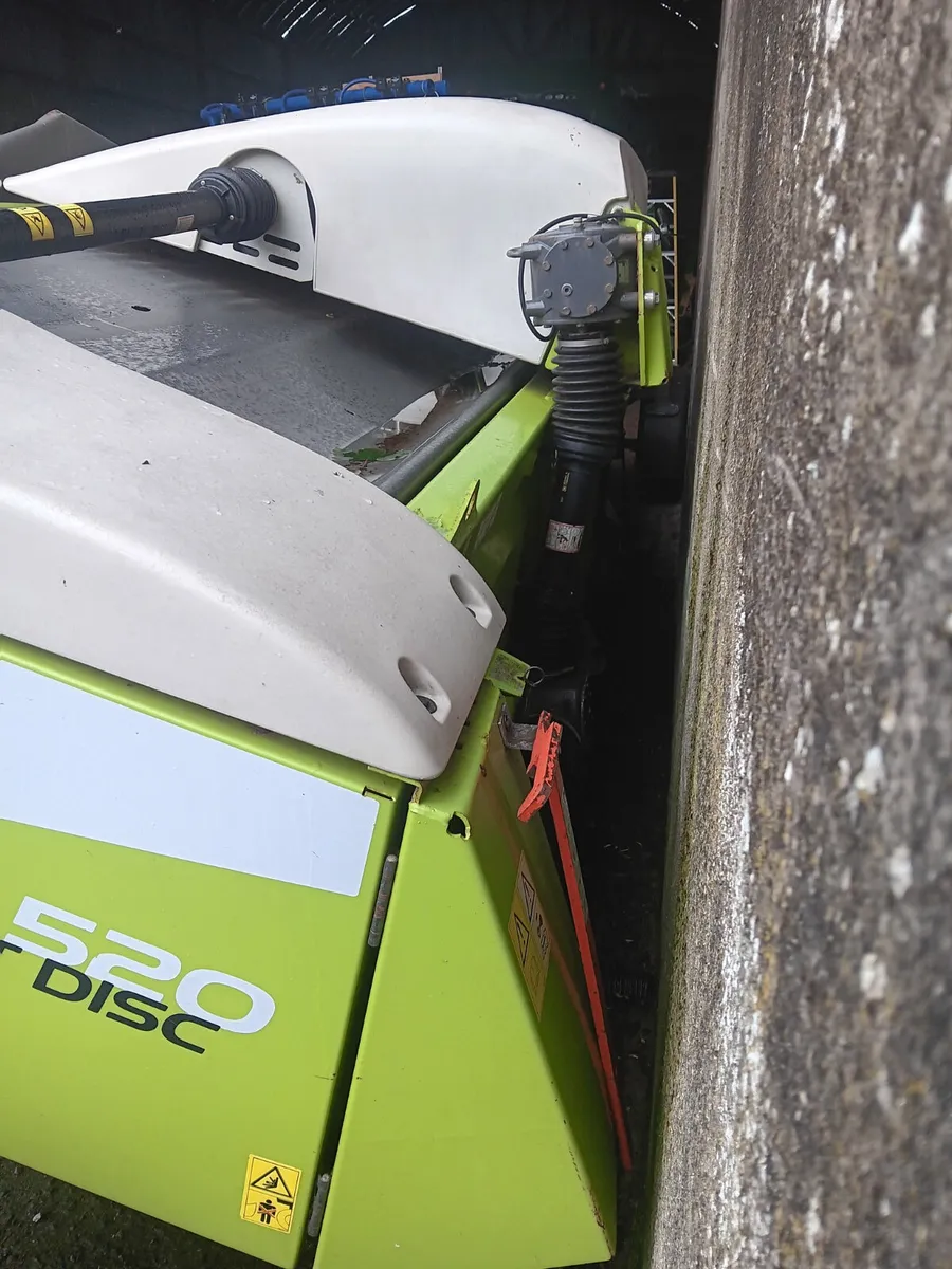 Claas 520 Wholecrop Header with Trailer (2011) - Image 4