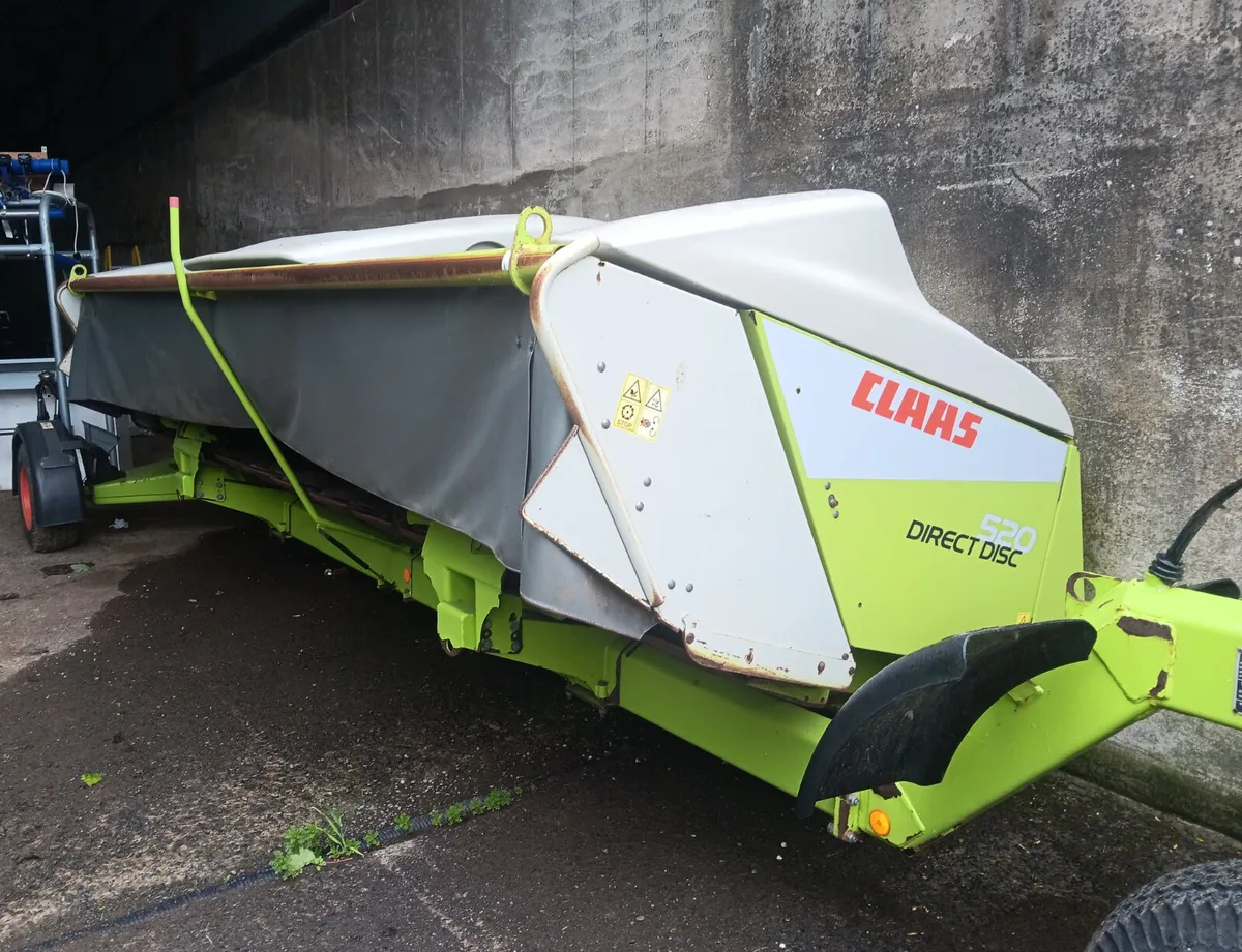 Claas 520 Wholecrop Header with Trailer (2011) - Image 2