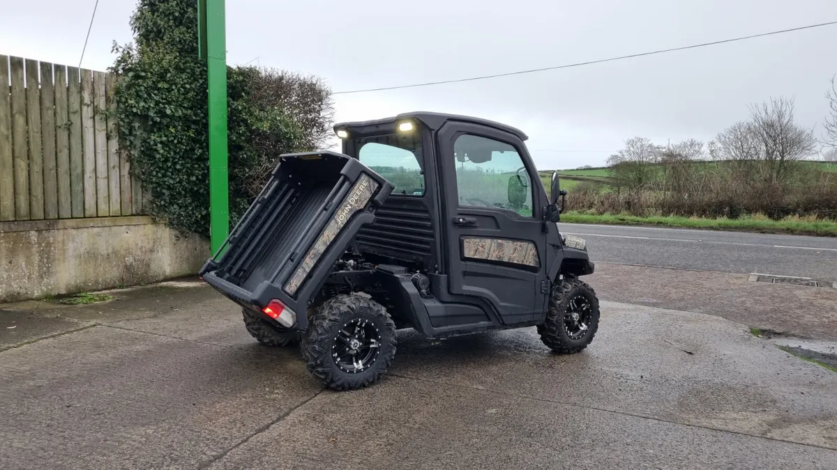 John Deere XUV 865M GATOR (2020) - Image 2