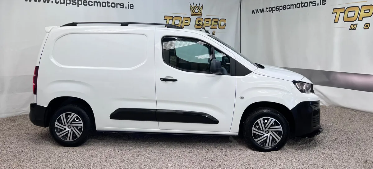 👑2020 Peugeot partner NEW MODEL 1.6Hdi 3 Seater p - Image 3