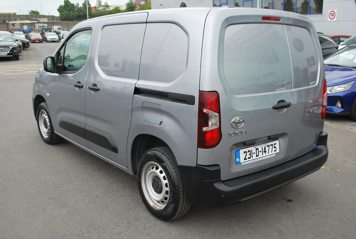 Toyota Proace City 2023 - Image 3