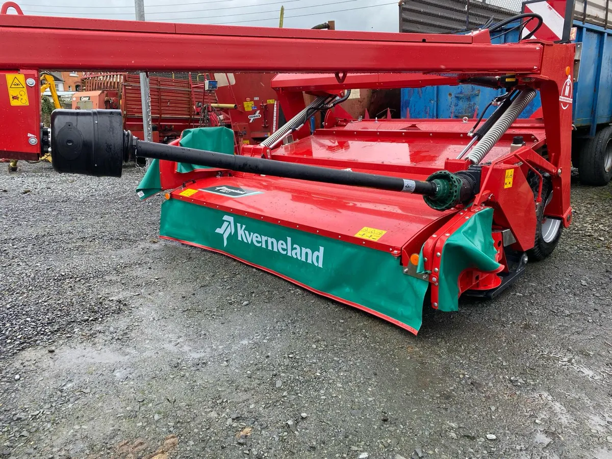 Kverneland 4332 LT Trailed Mower Conditioner - Image 2