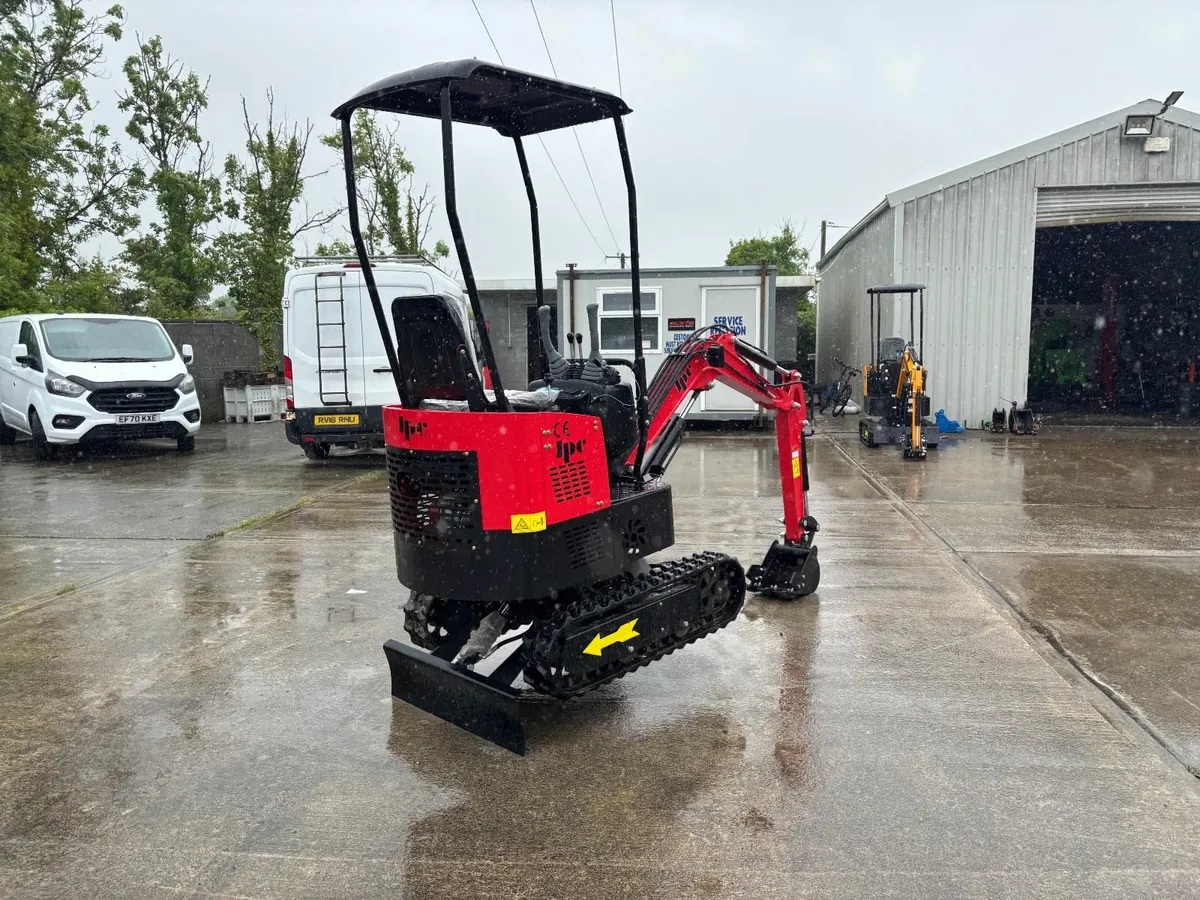 JPC... HT 12 MINI DIGGER... - Image 4