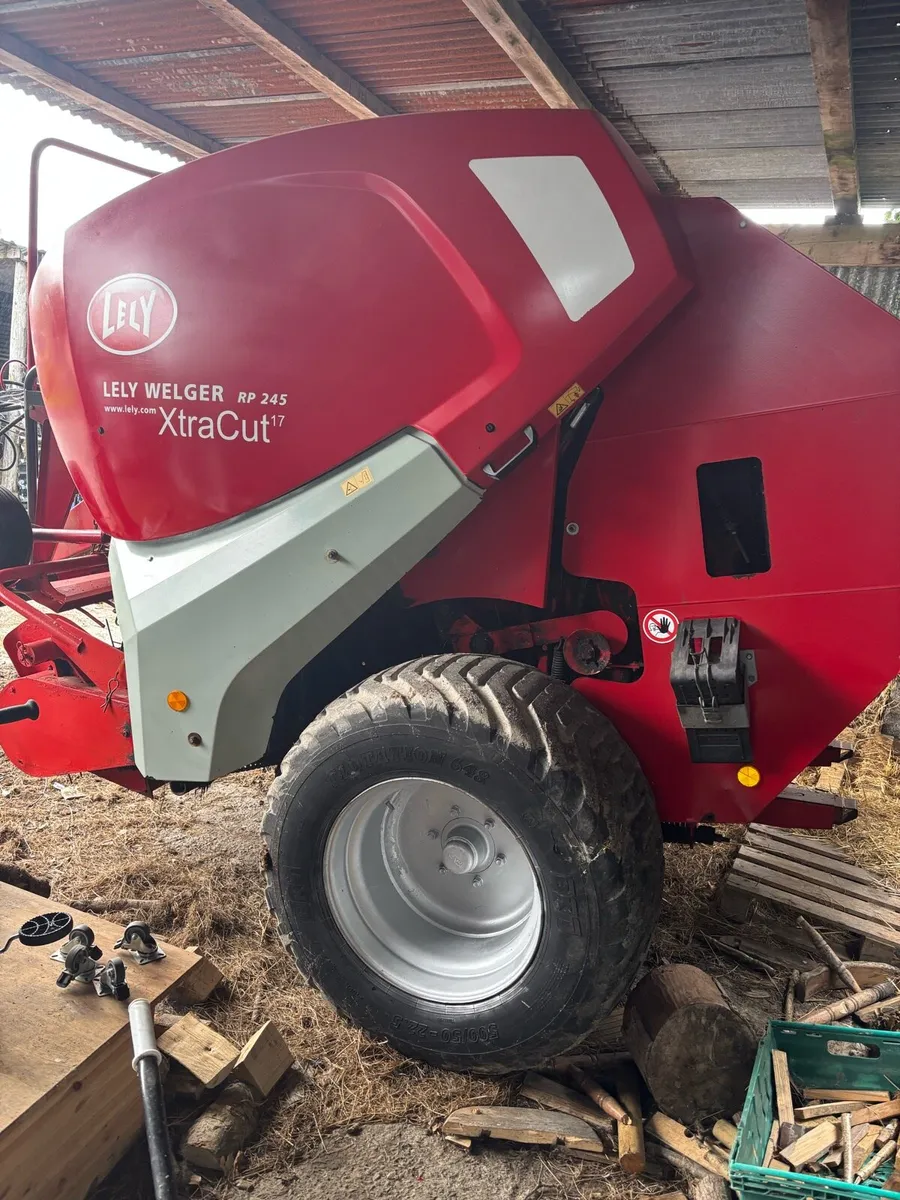 Welger245 baler - Image 4