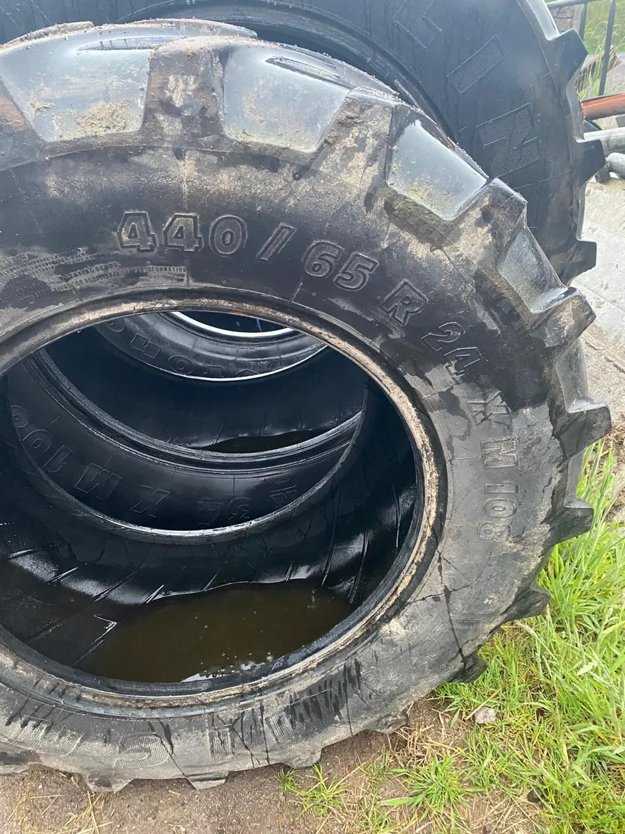 Tractor Tyres (540/65/34 x 2) - Image 4